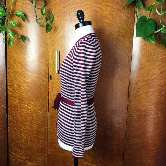 70’s 70s VINTAGE MACY’S Silver Burgundy Cardigan M - Picture 2 of 13